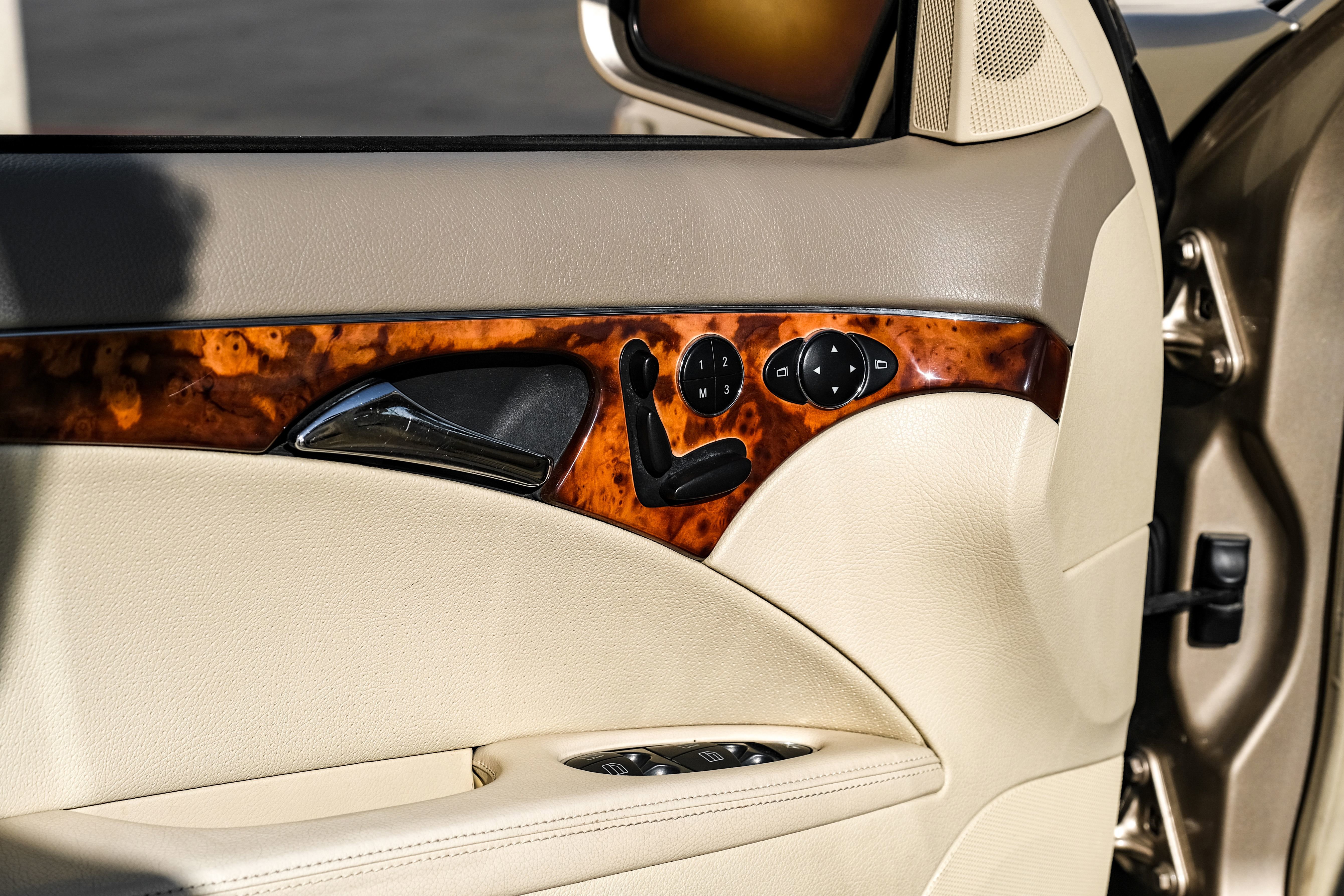 Used 2004 Mercedes-Benz E 320 4MATIC Wagon image 38