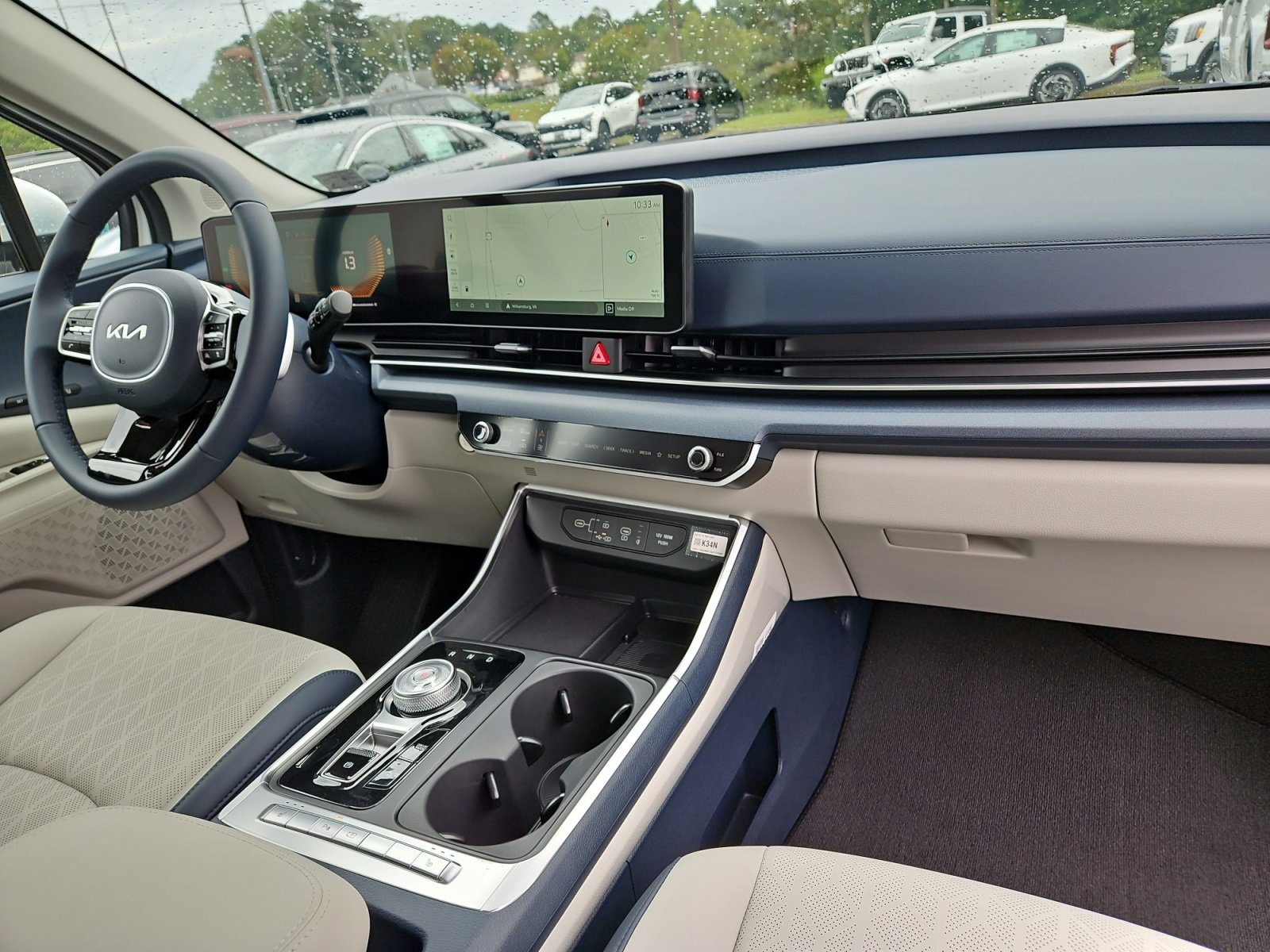 New 2026 Kia Carnival EX image 16