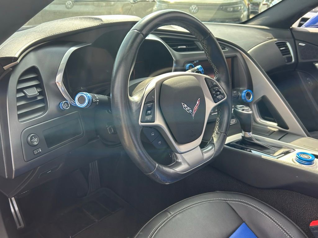 Used 2018 Chevrolet Corvette Stingray Coupe w/ 1LT image 13