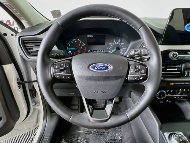 Used 2022 Ford Escape SE w/ Convenience Package FWD image 12