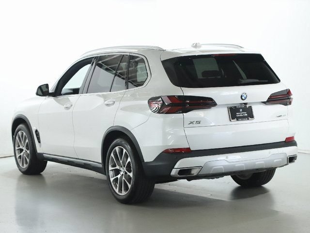 Used 2025 BMW X5 xDrive40i AWD/4WD image 43