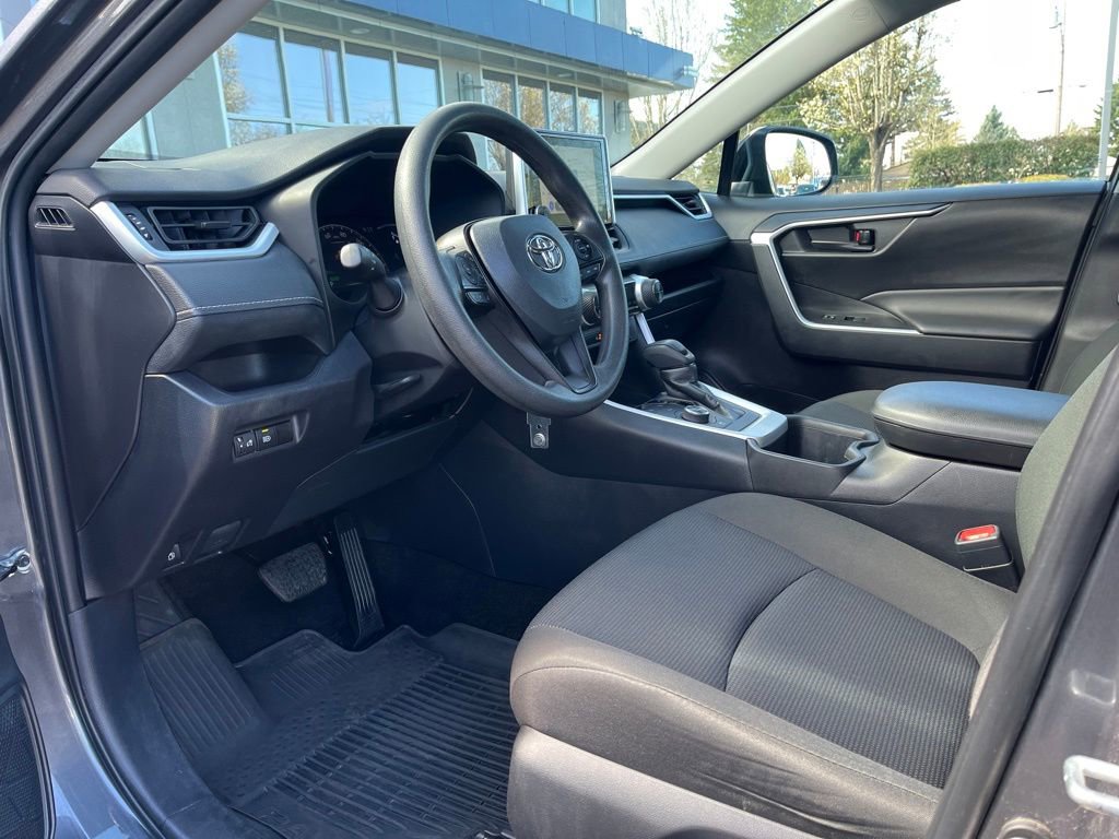 Used 2024 Toyota RAV4 LE image 11
