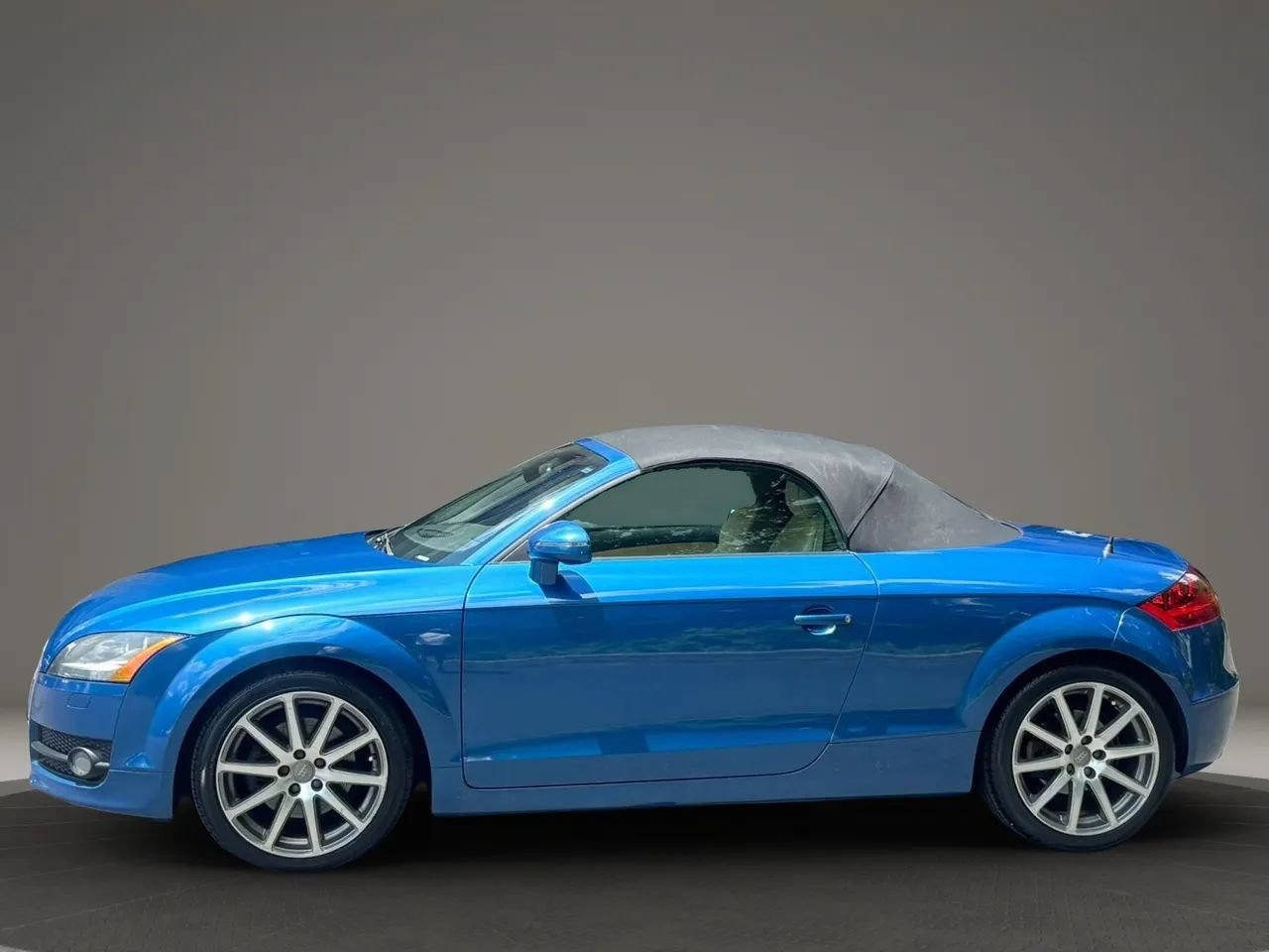 Used 2009 Audi TT 2.0T Premium Plus AWD/4WD image 8