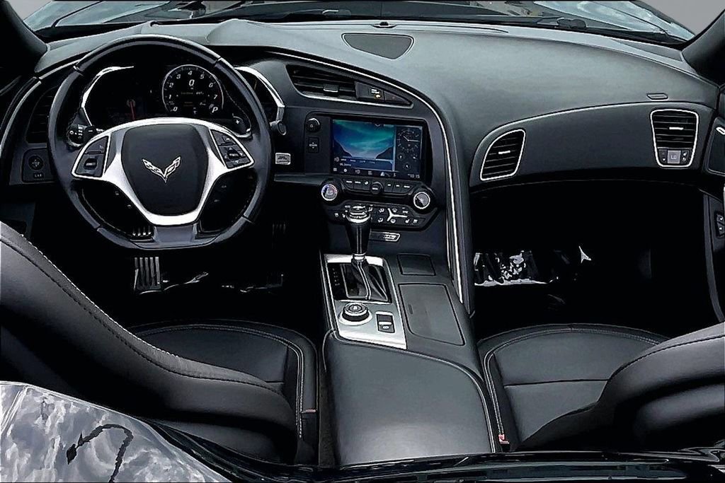 Used 2016 Chevrolet Corvette Stingray Convertible w/ 2LT Preferred Equipment Group RWD image 16