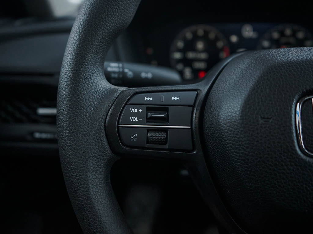 New 2025 Honda Accord SE image 19