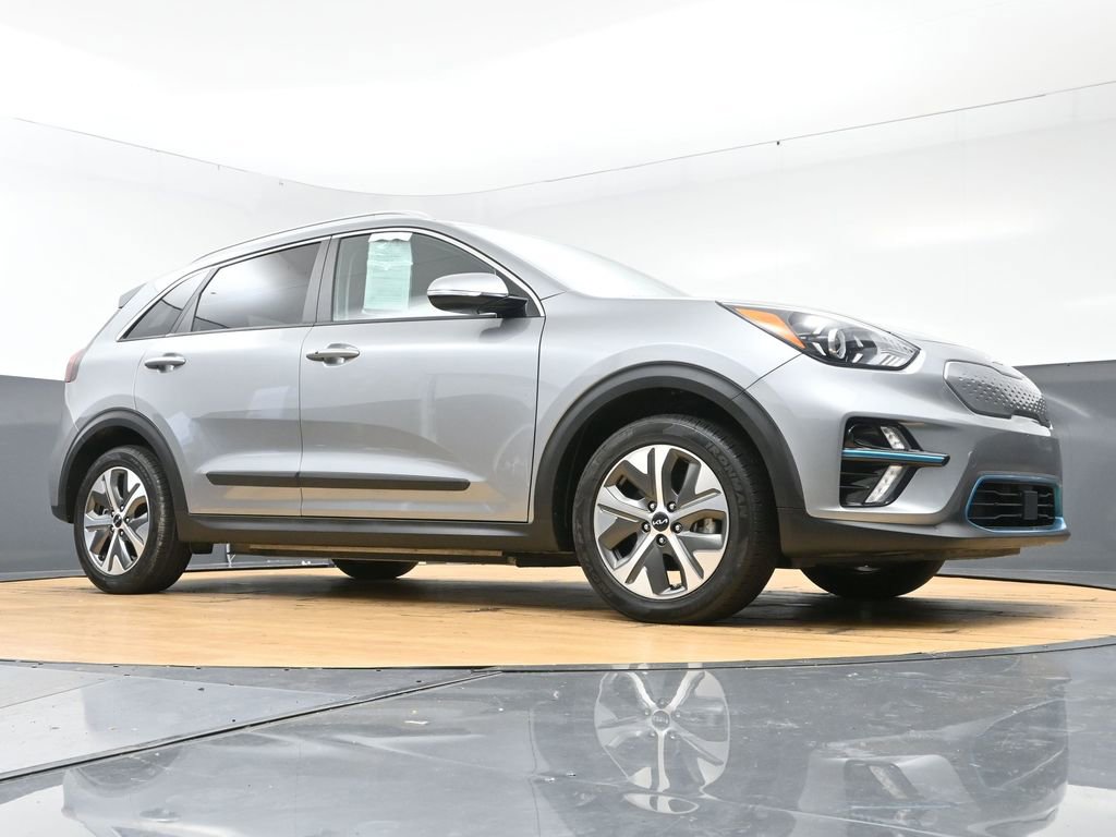 Used 2022 Kia Niro EX w/ Cold Weather Package FWD image 47