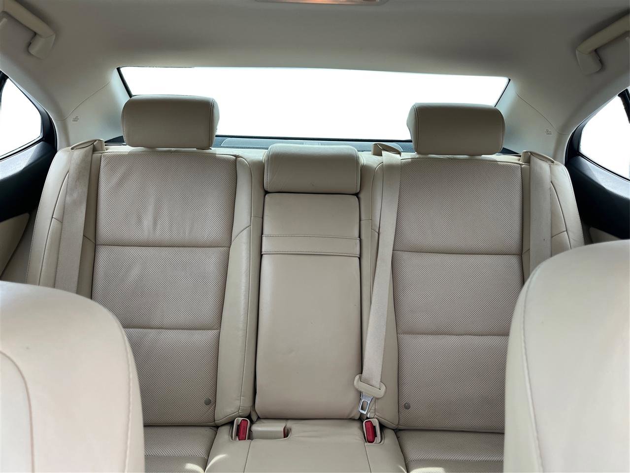 Used 2013 Lexus ES 350 w/ Luxury Pkg FWD image 15