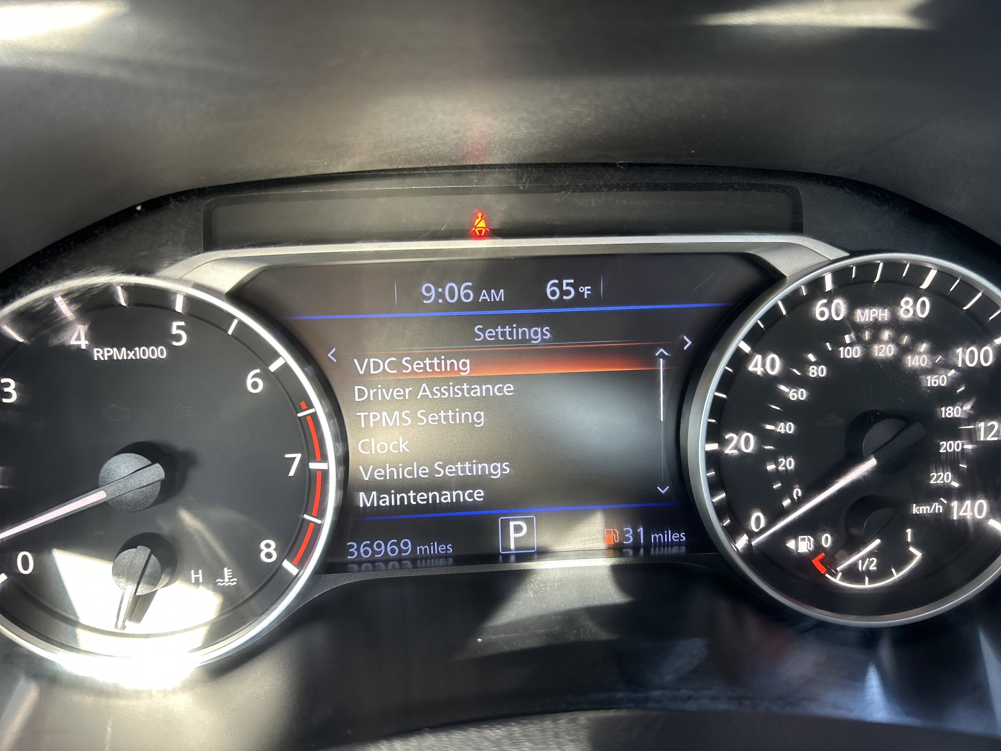 Used 2024 Nissan Altima 2.5 SR w/ SR Premium Package image 12