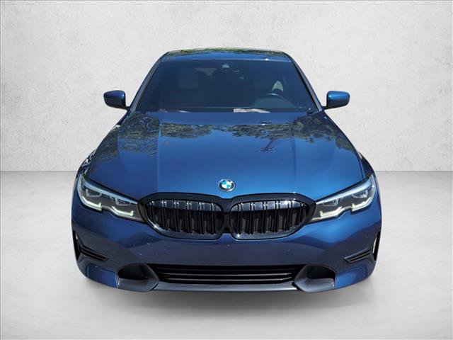 Used 2022 BMW 330i Sedan w/ Driving Assistance Package RWD image 2