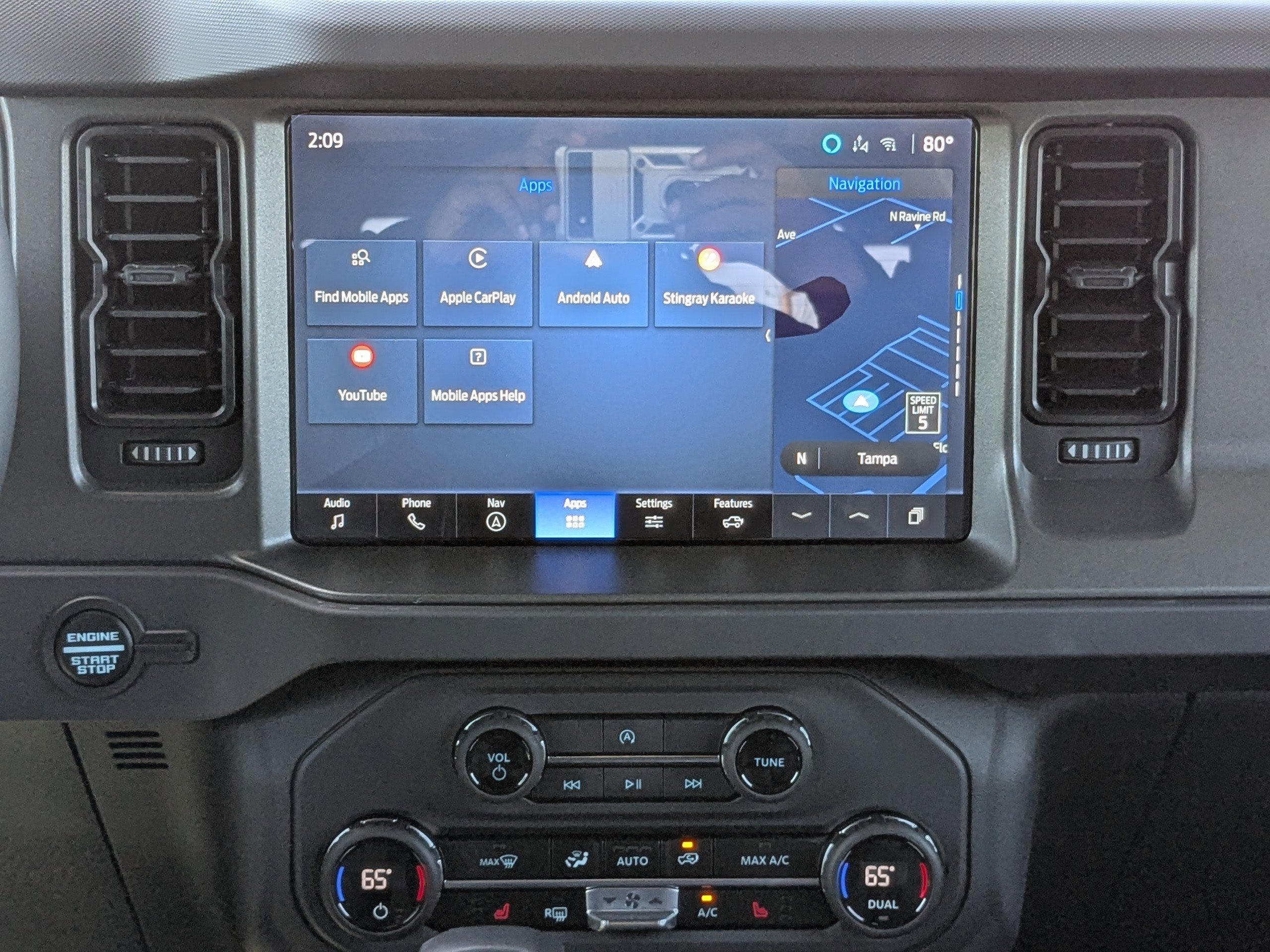 Used 2025 Ford Bronco Big Bend w/ Black Diamond Package image 18