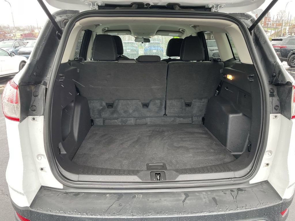 Used 2016 Ford Escape SE image 33