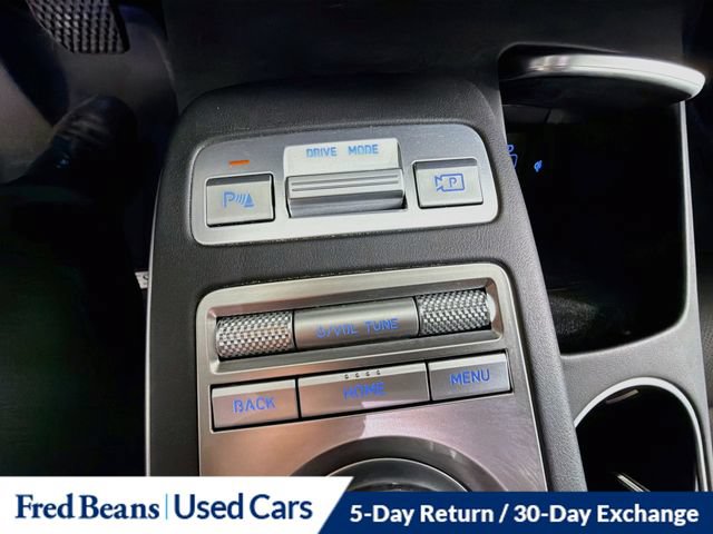 Used 2023 Genesis GV70 2.5T w/ Select Package AWD/4WD image 40