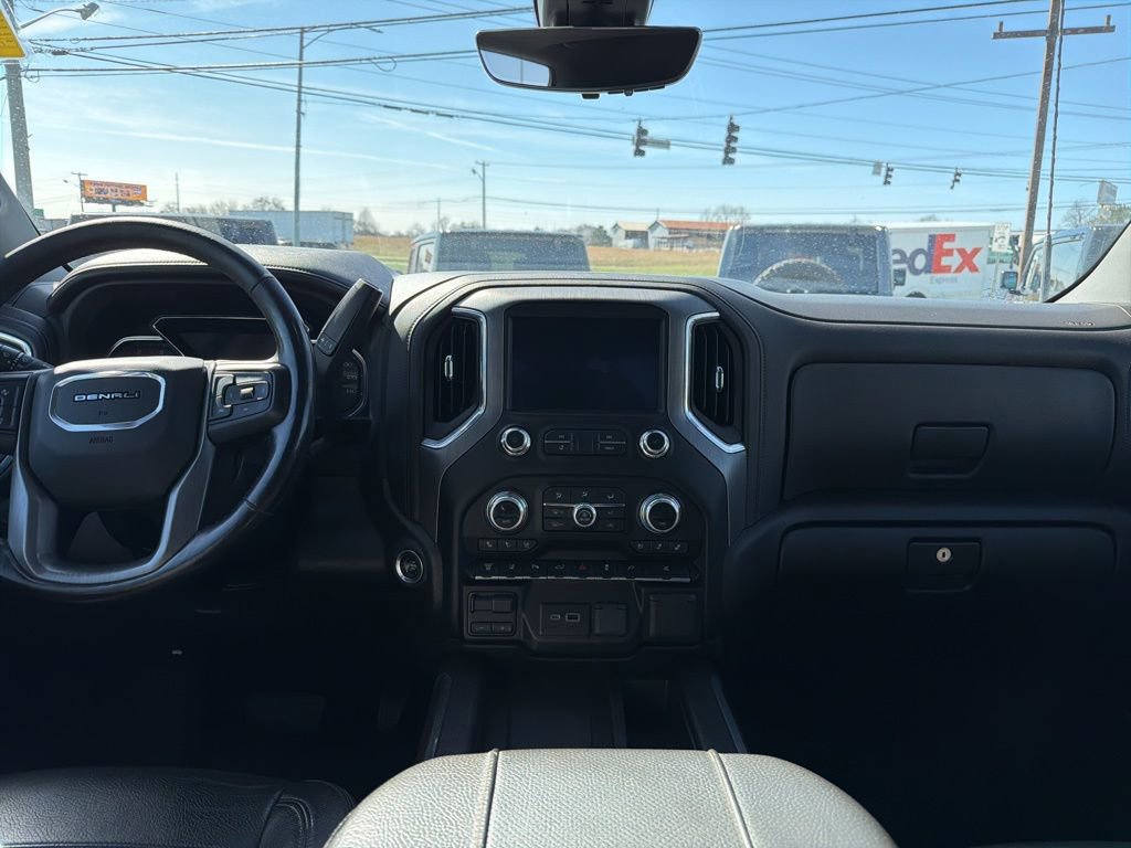 Used 2023 GMC Sierra 3500 Denali w/ Denali Ultimate Package AWD/4WD image 27