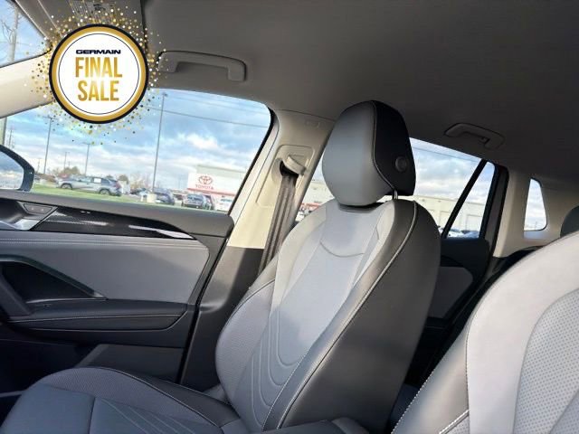 New 2026 Volkswagen Tiguan SE image 19