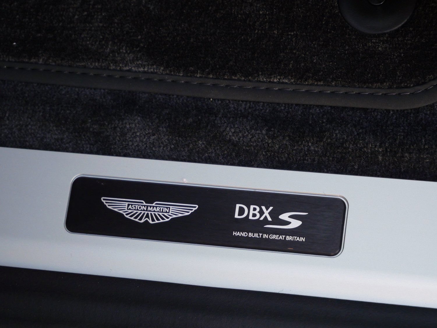 New 2026 Aston Martin DBX S AWD/4WD image 17