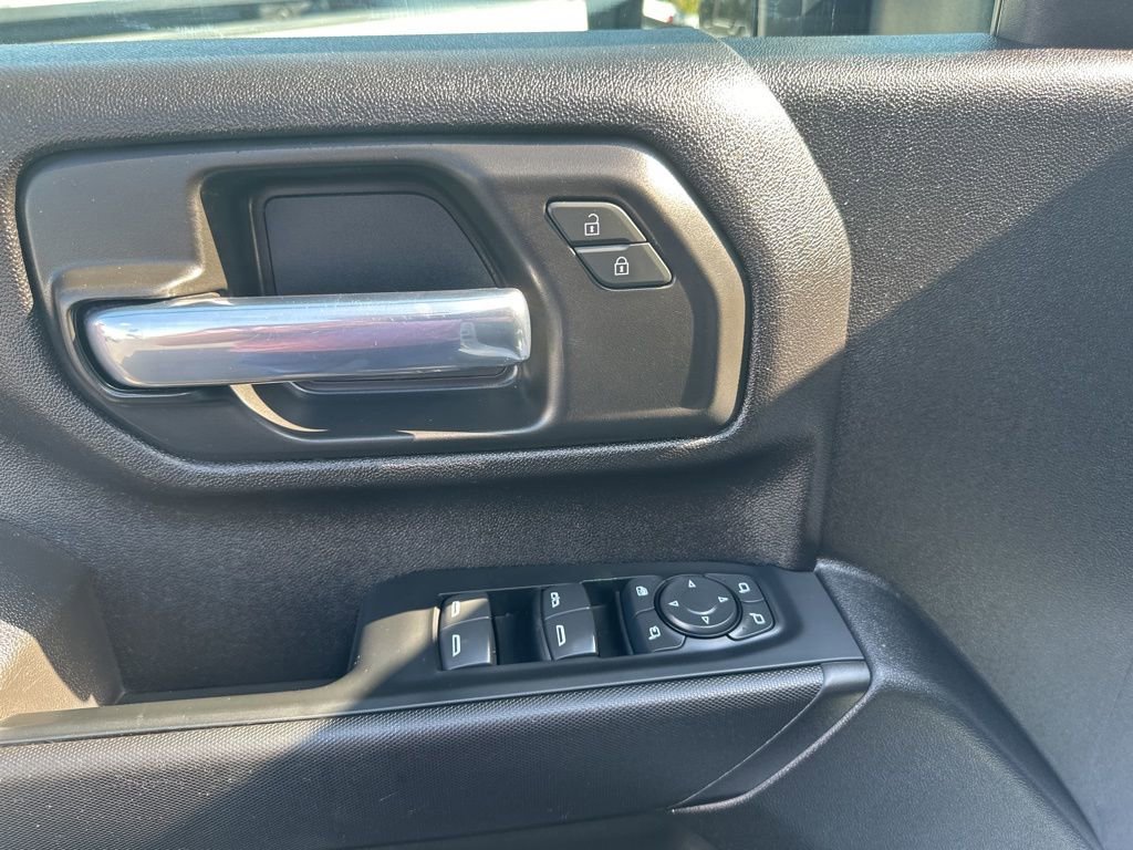 Used 2024 Chevrolet Silverado 3500 W/T image 37