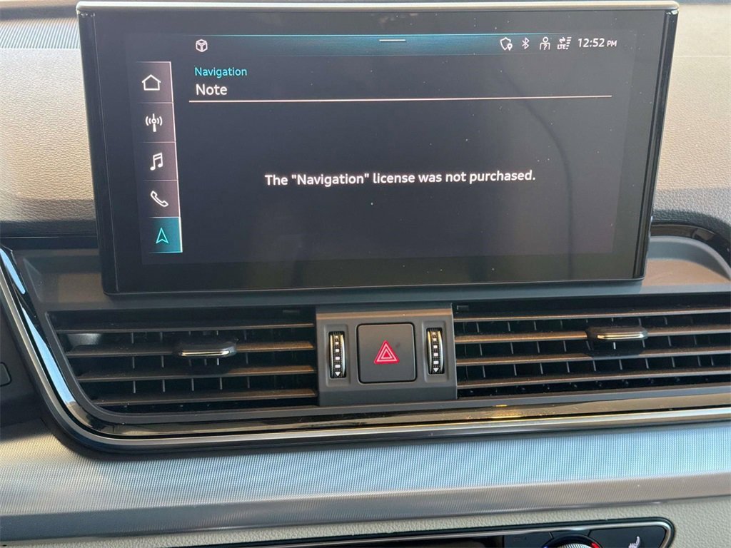 Used 2025 Audi Q5 2.0T Premium w/ Convenience Plus Package image 16