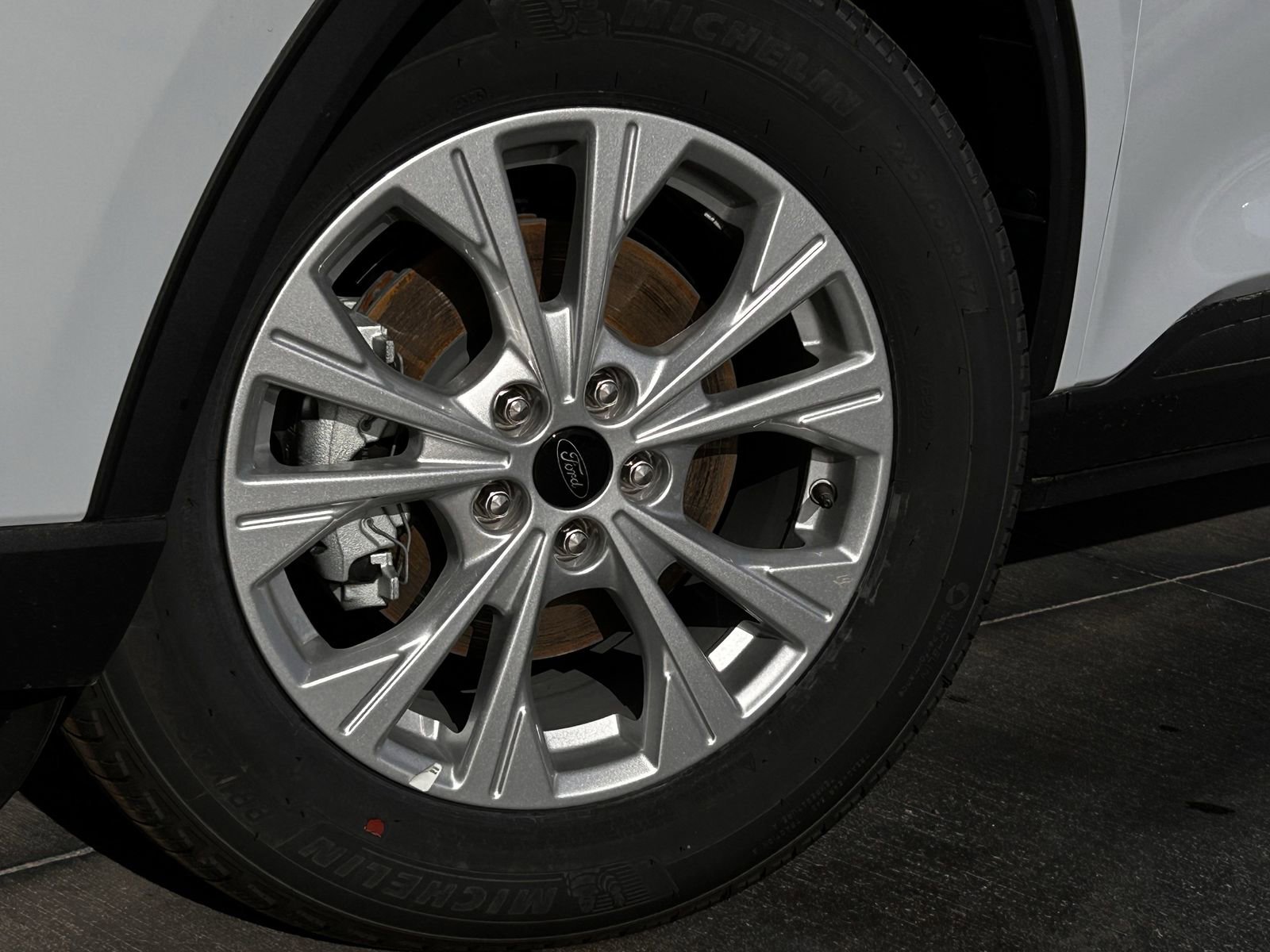 New 2026 Ford Escape Active FWD image 9