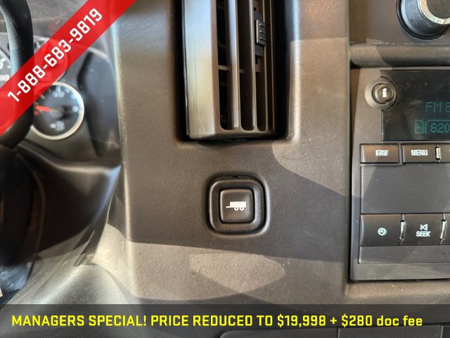 Used 2018 Chevrolet Express 2500 RWD image 6