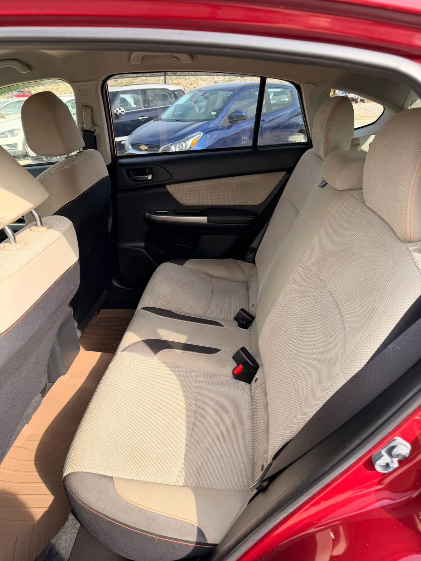 Used 2017 Subaru Crosstrek 2.0i Premium image 16