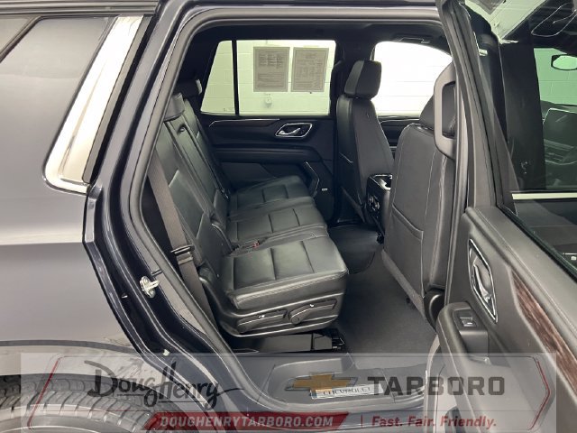 Used 2024 Chevrolet Tahoe LT w/ Luxury Package RWD image 47