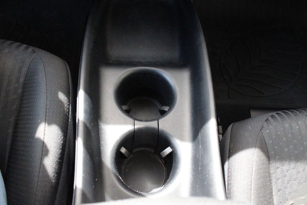 Used 2016 Toyota Prius Two image 33