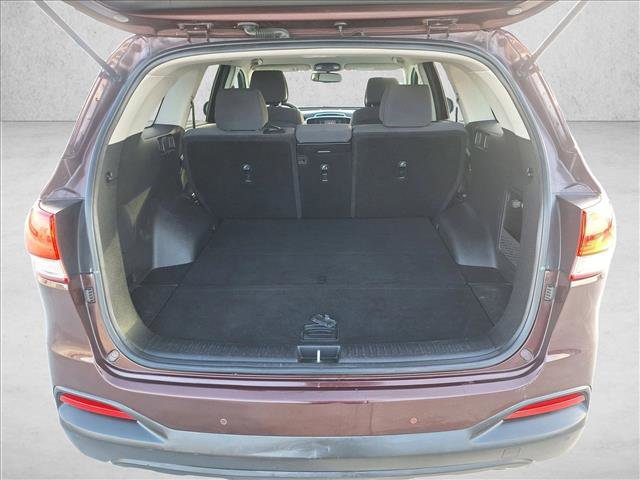 Used 2016 Kia Sorento LX w/ LX Convenience Package image 16