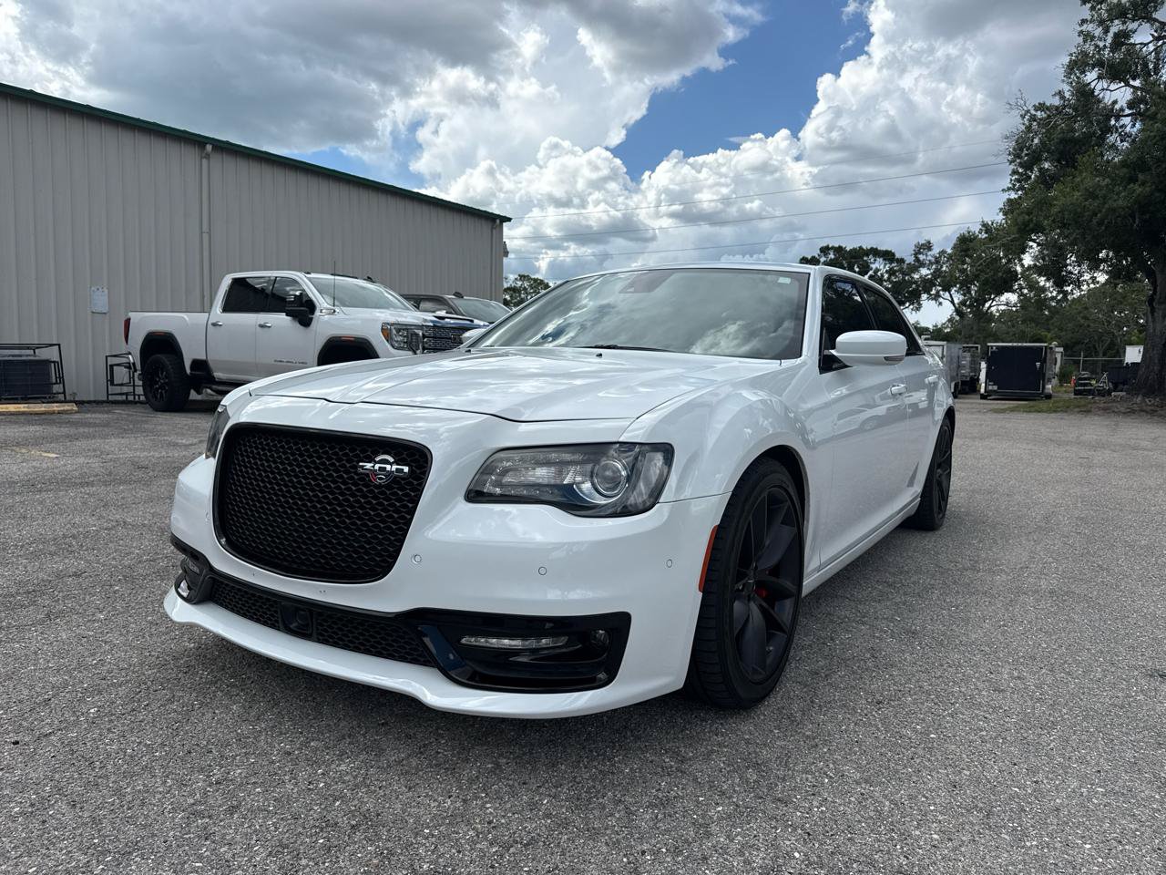 Used 2023 Chrysler 300 C RWD image 9
