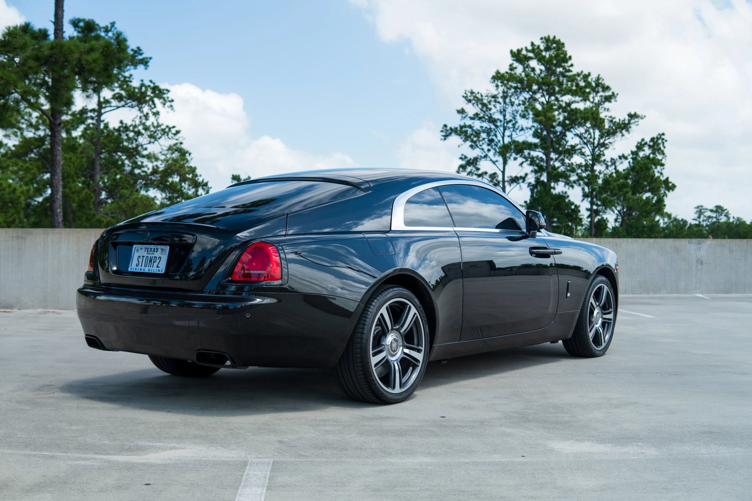 Used 2016 Rolls-Royce Wraith RWD image 10