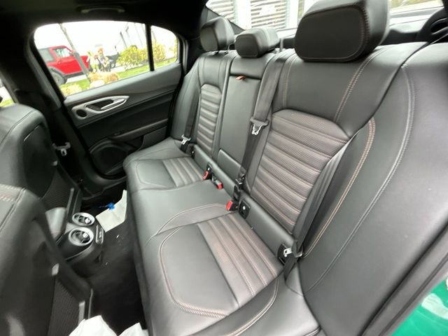 New 2025 Alfa Romeo Giulia AWD w/ Driving Assist Package image 13