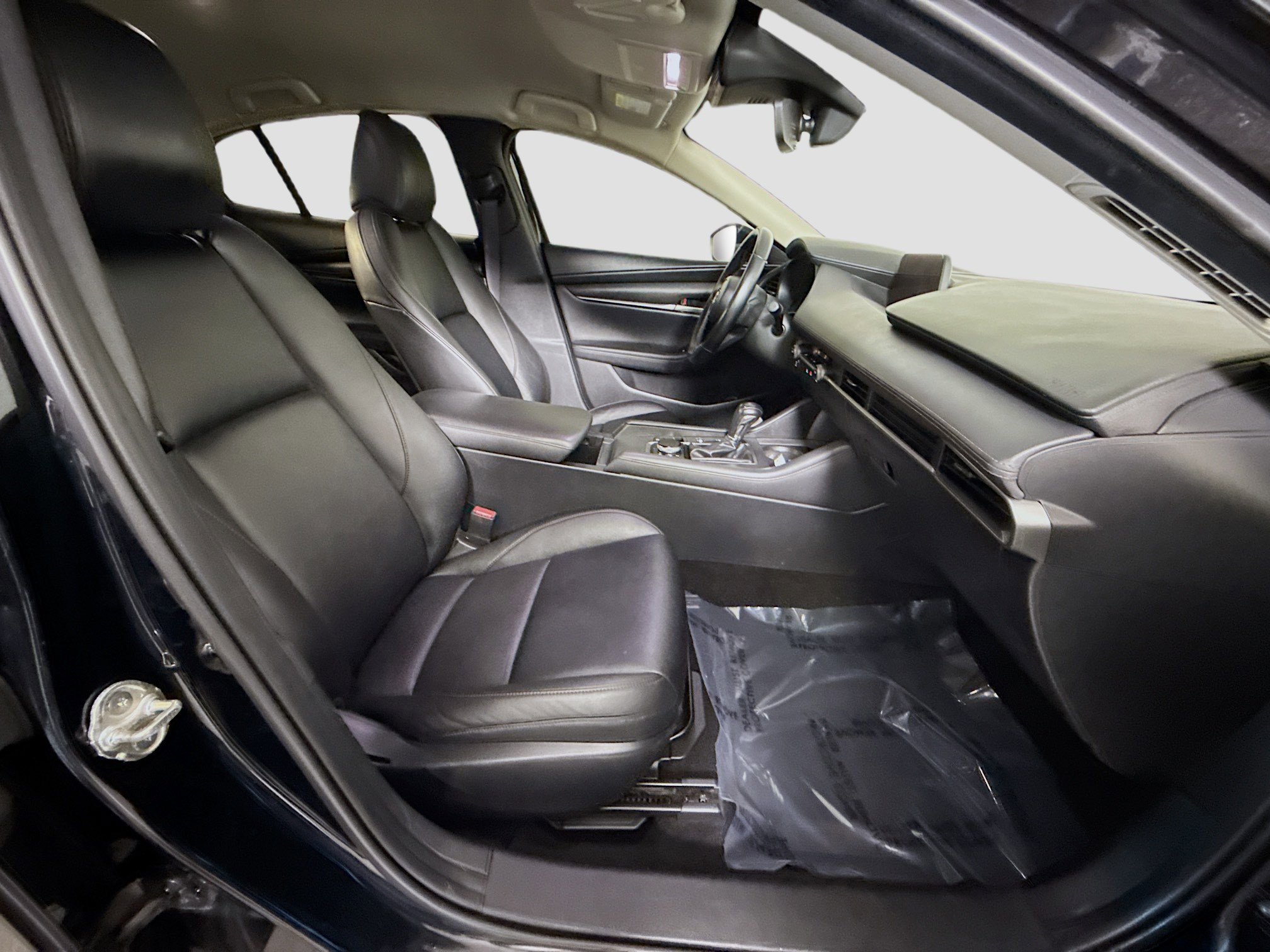 Used 2020 MAZDA MAZDA3 Sedan w/ Select Package image 29