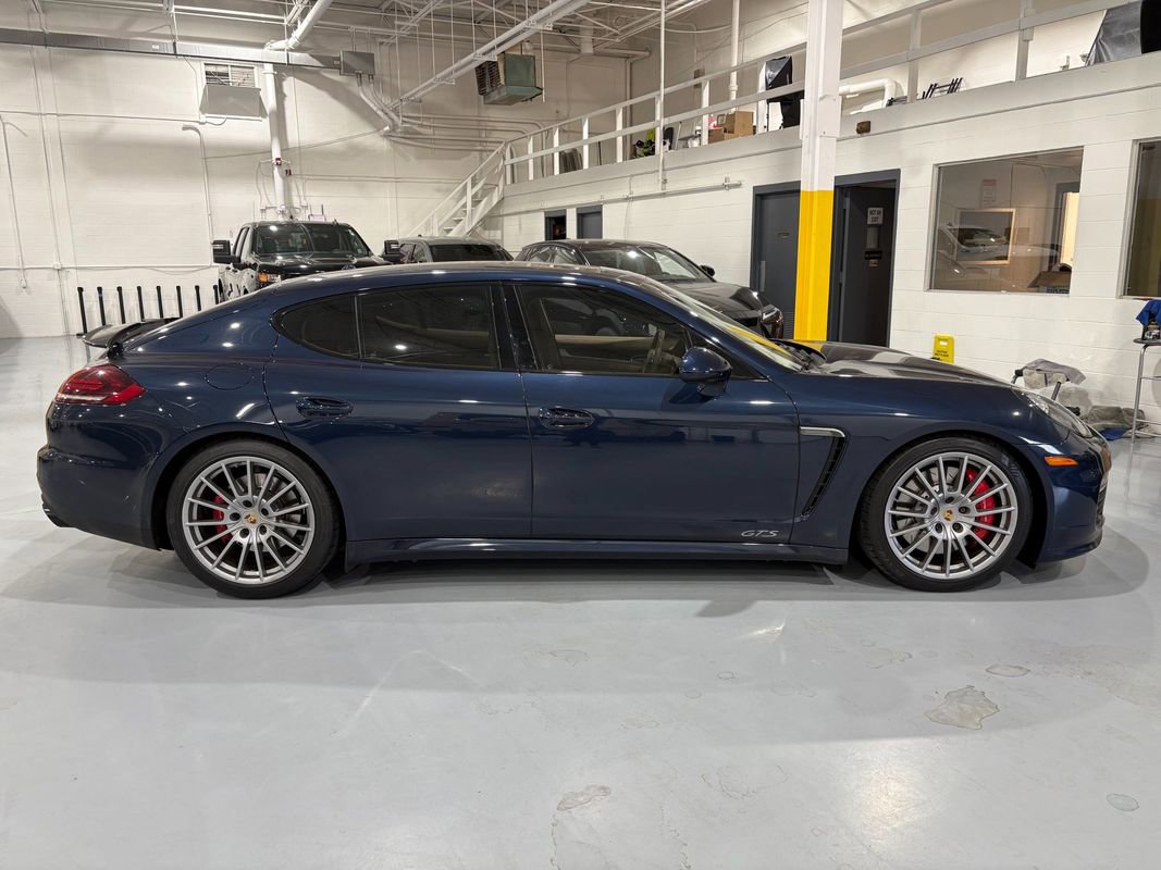 Used 2015 Porsche Panamera GTS w/ Premium Package Plus image 8