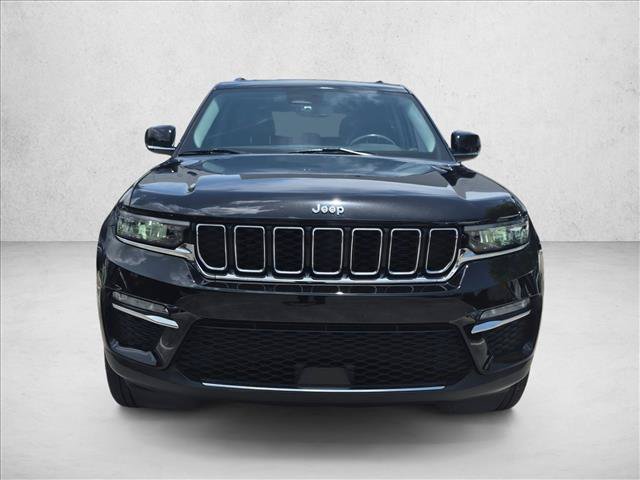 Used 2022 Jeep Grand Cherokee Limited AWD/4WD image 2