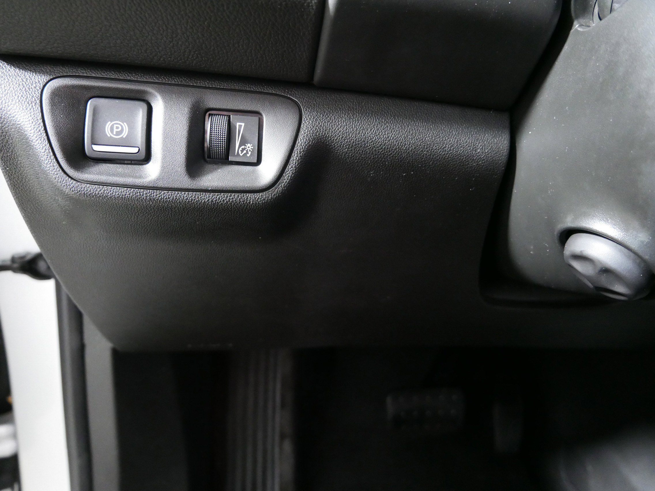 Certified 2017 GMC Acadia Denali image 26