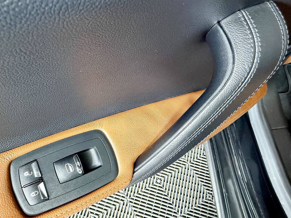Used 2018 Maserati Ghibli RWD image 38