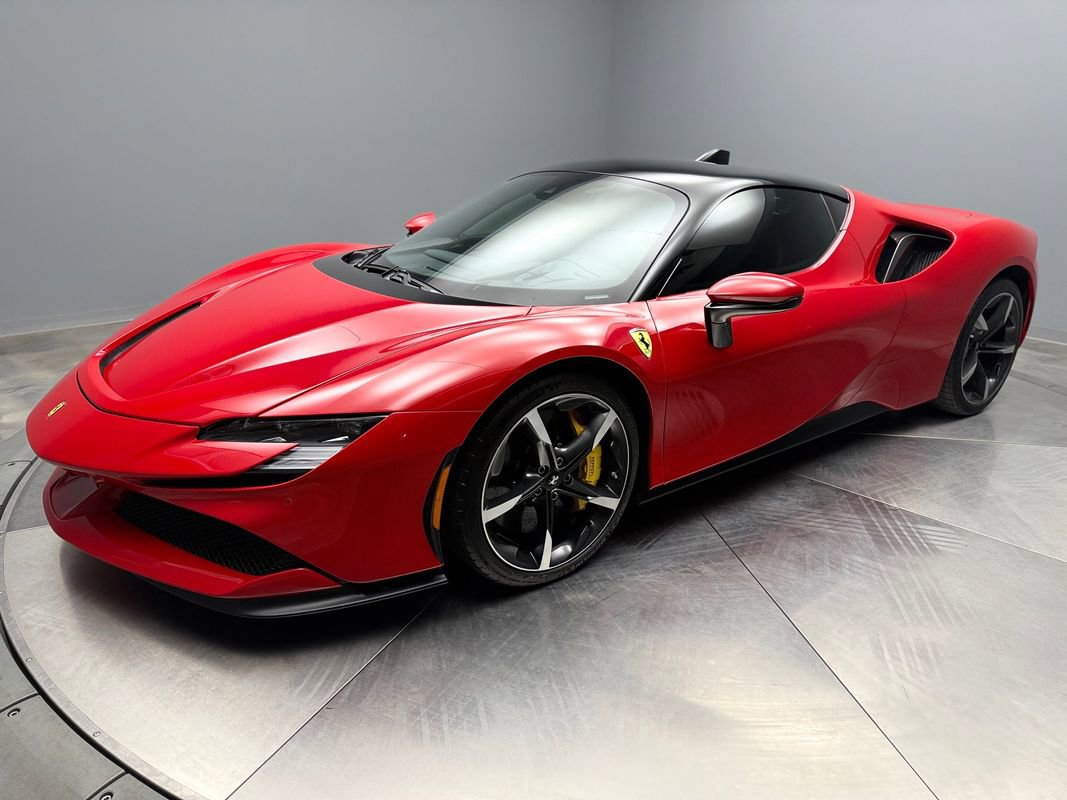 Used 2021 Ferrari SF90 Stradale AWD/4WD image 1
