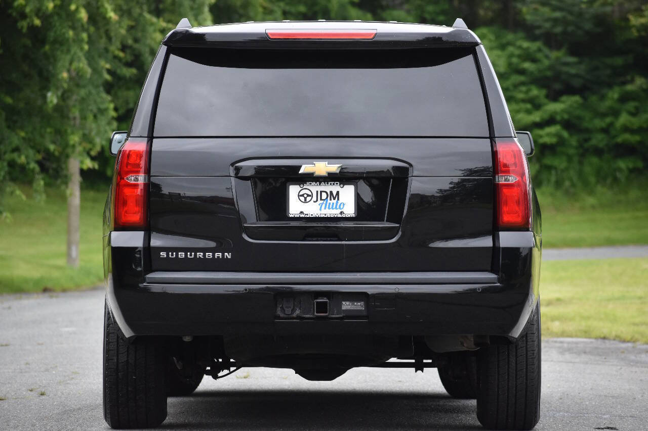 Used 2018 Chevrolet Suburban LT AWD/4WD image 6