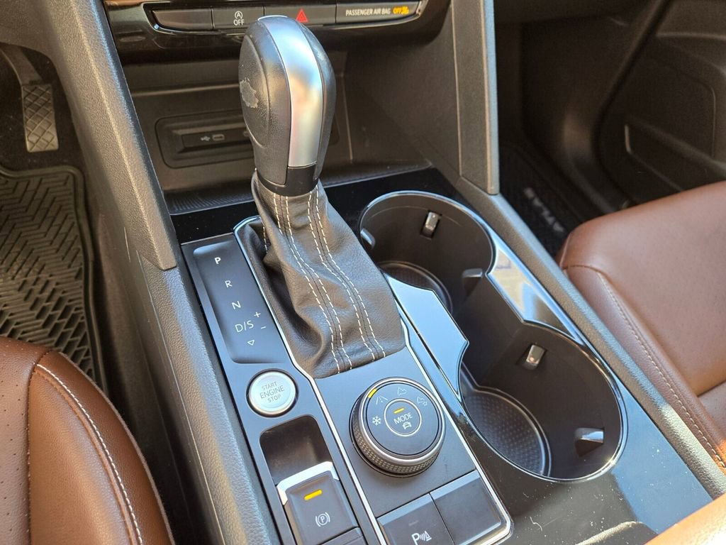 Used 2022 Volkswagen Atlas SE w/ Panoramic Sunroof Package image 30