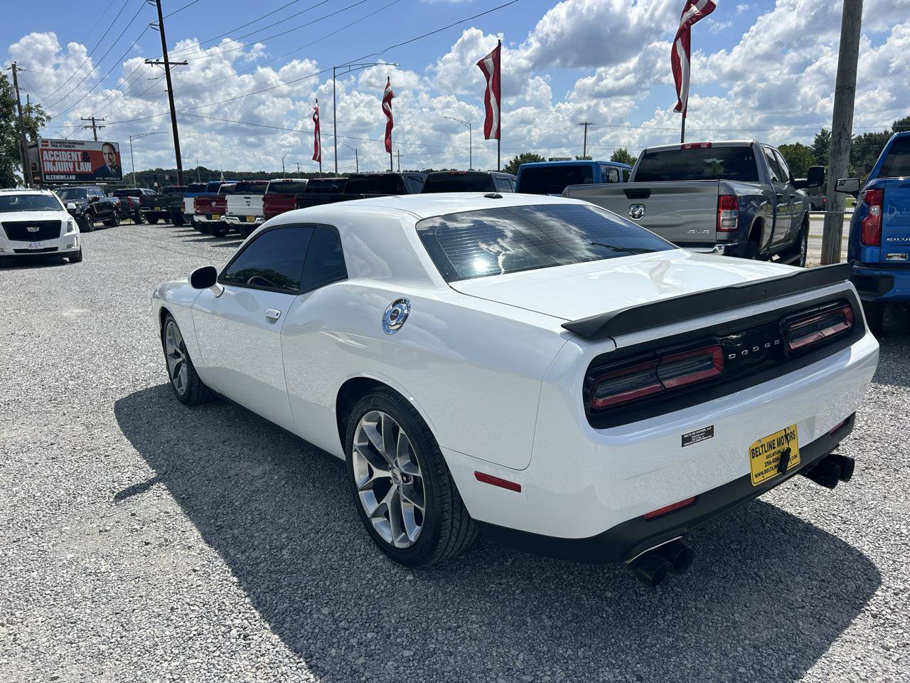 Used 2022 Dodge Challenger GT RWD image 16