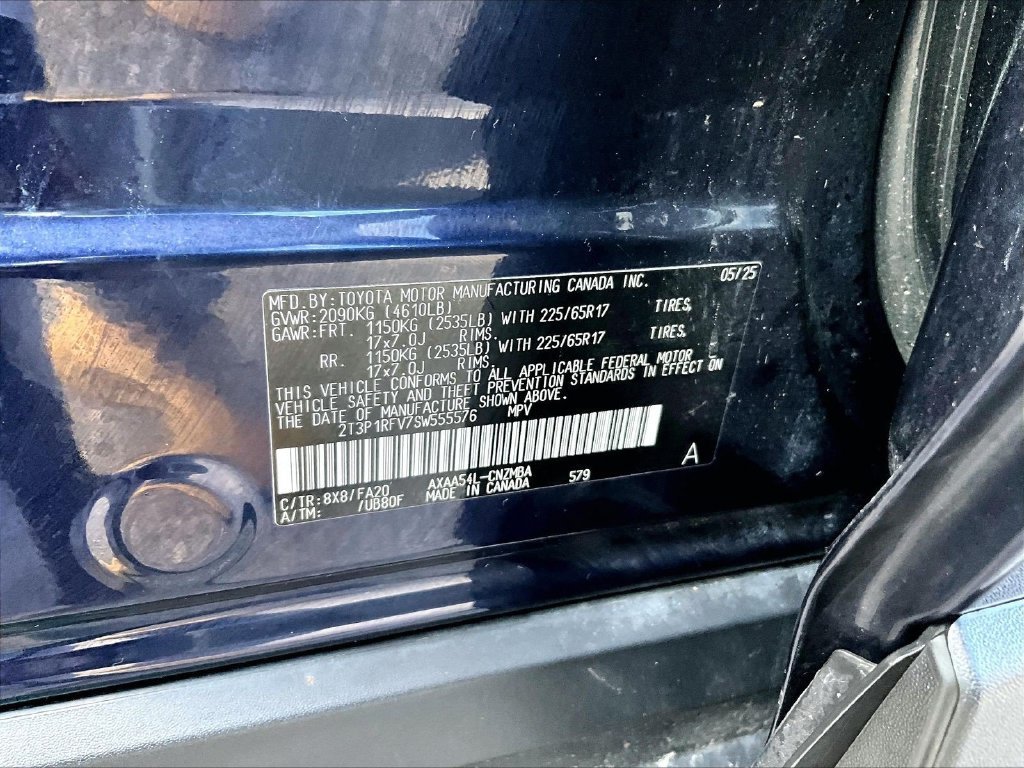Used 2025 Toyota RAV4 XLE AWD/4WD image 36