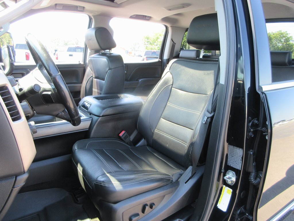 Used 2018 GMC Sierra 3500 Denali w/ Duramax Plus Package image 20