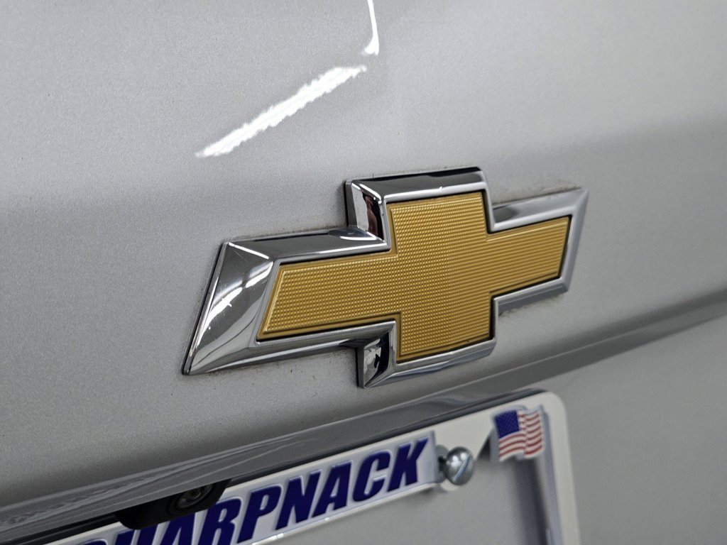 Used 2020 Chevrolet Equinox LT w/ Driver Convenience Package FWD image 29