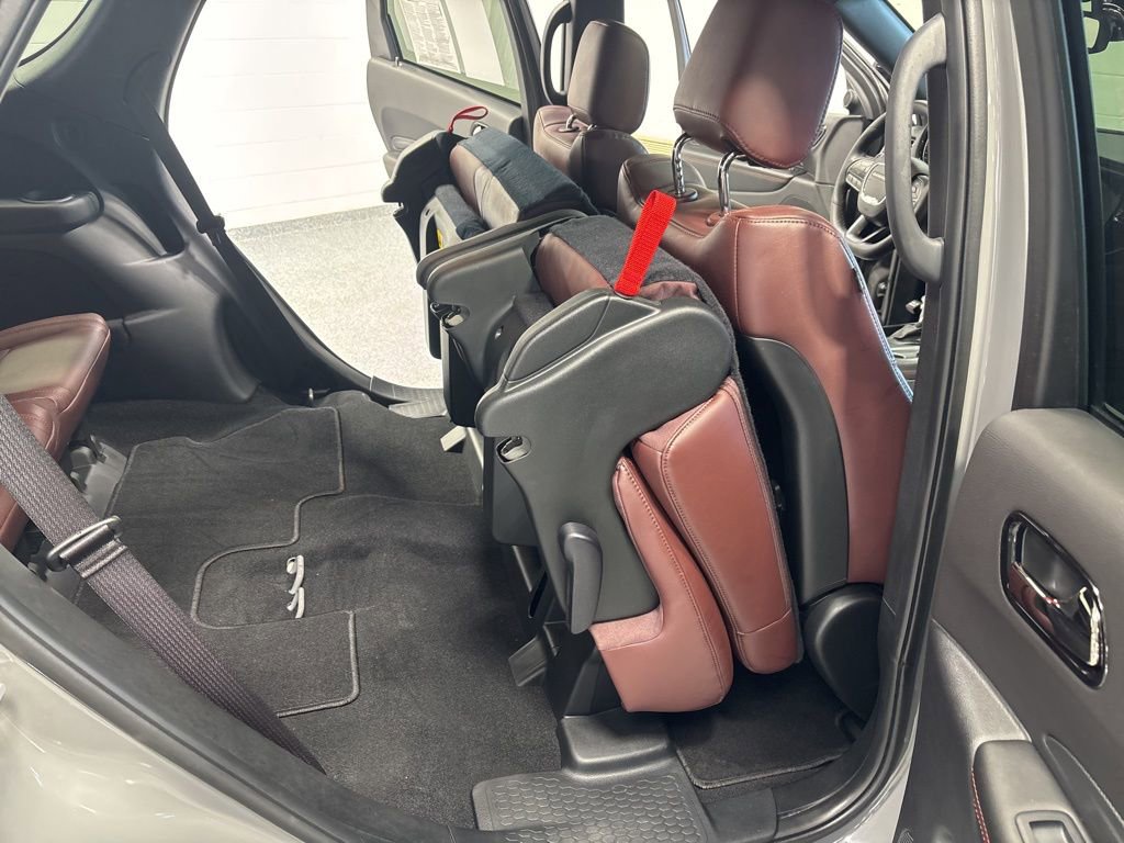 Used 2025 Dodge Durango GT AWD/4WD image 39