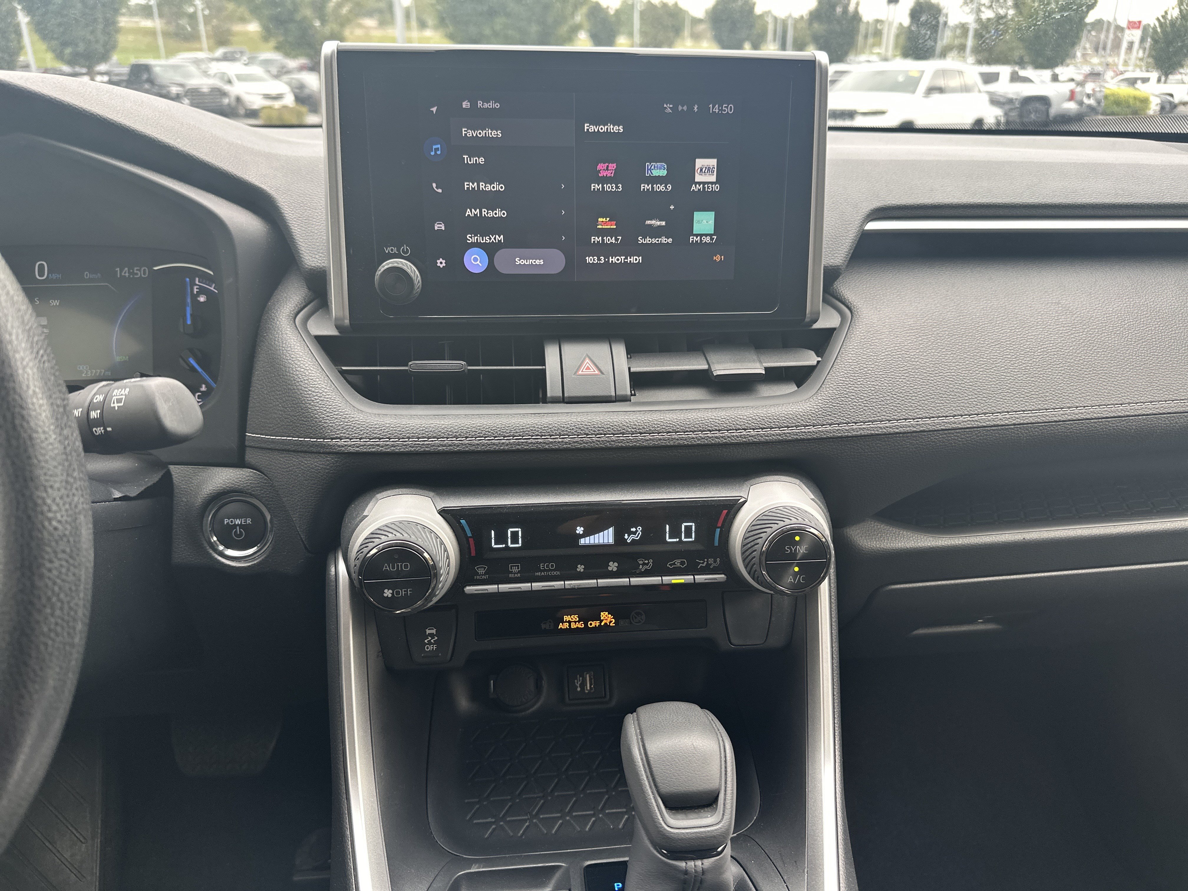 Used 2025 Toyota RAV4 XLE w/ Convenience Package AWD/4WD image 22