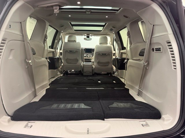 Used 2019 Chrysler Pacifica Limited FWD image 42