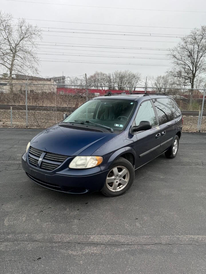Used 2005 Dodge Caravan SXT