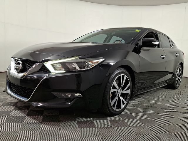 Used 2016 Nissan Maxima Platinum w/ Interior Lighting Package FWD image 6