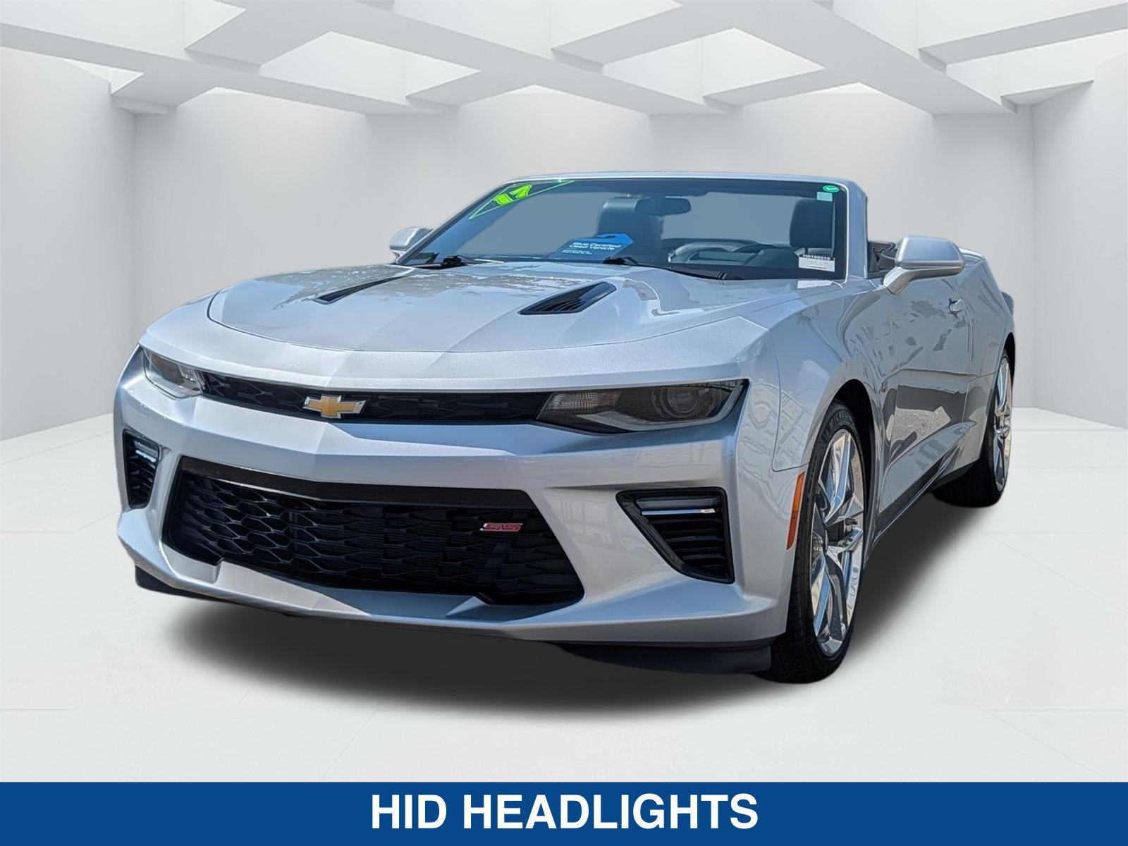 Used 2017 Chevrolet Camaro SS RWD image 8