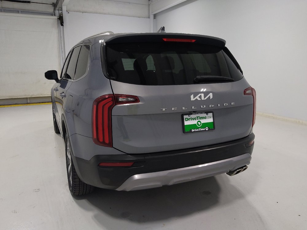 Used 2022 Kia Telluride EX w/ EX Premium Package FWD image 6