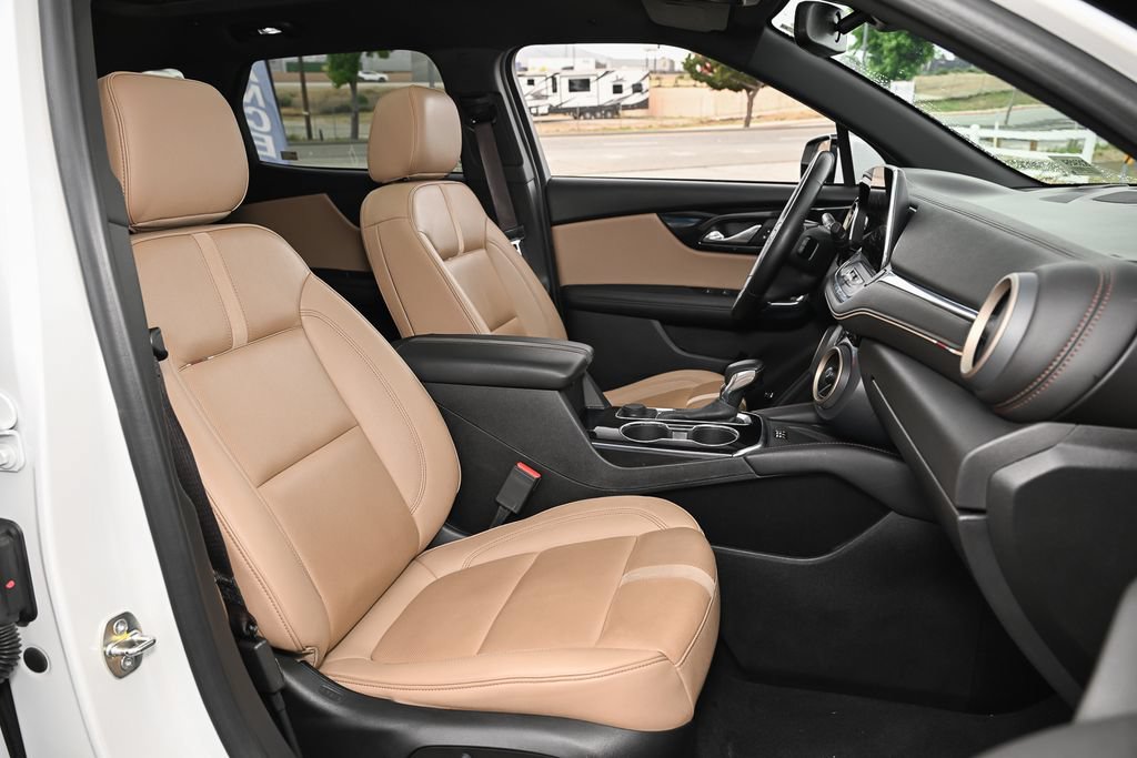 Used 2023 Chevrolet Blazer Premier FWD image 44